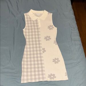 Sleeveless Checkered and Floral Sweater Dress